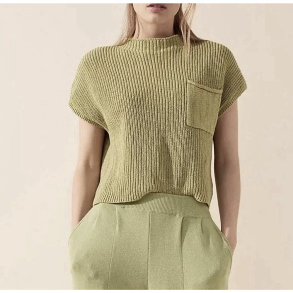 EUC Free People FB Beach Freya Sweater Size Small Green Cropped Sshort Sleeve